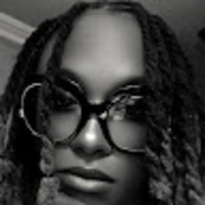 Meet your Posher, Jasmin rene'